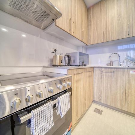 Sophisticated 1Br At Town Square Rawda Dubailand By Deluxe Holiday Homes エクステリア 写真